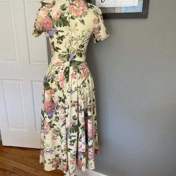 Vtg Expo Petite Floral Dress Fit & Flare Short Sleeve Flowers Garden Party Sz 6 - Picture 4 of 16